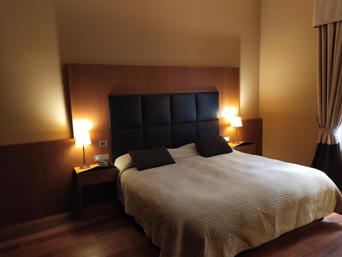 Hotel Porta Felice & Spa ปาแลร์โม ภายนอก รูปภาพ